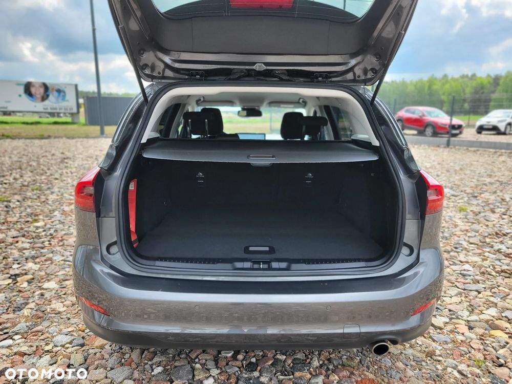 Ford Focus 1.5 EcoBlue Titanium X - 27