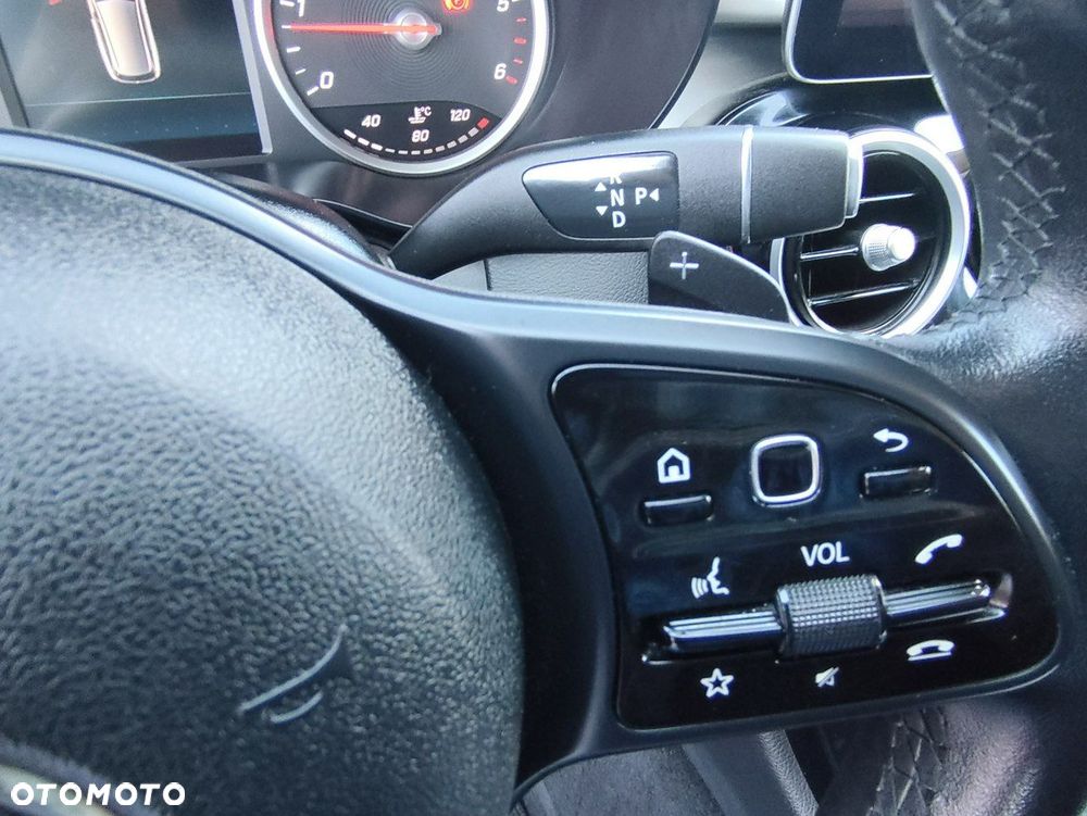 Mercedes-Benz Klasa C 200 d 9G-TRONIC - 16