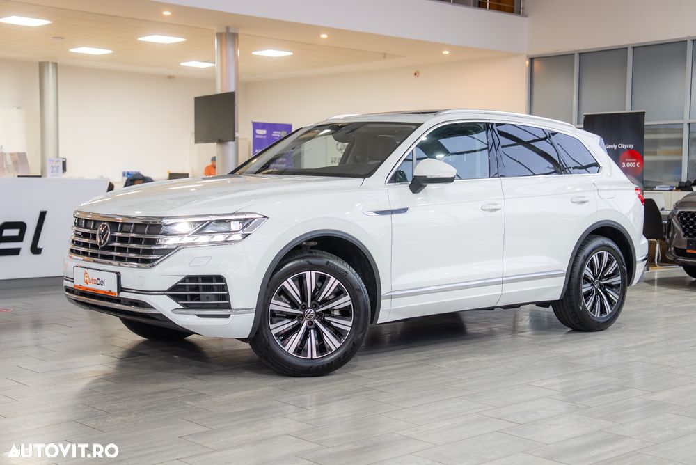 Volkswagen Touareg 3.0 V6 e-Hybrid 4Motion Aut. Elegance - 7