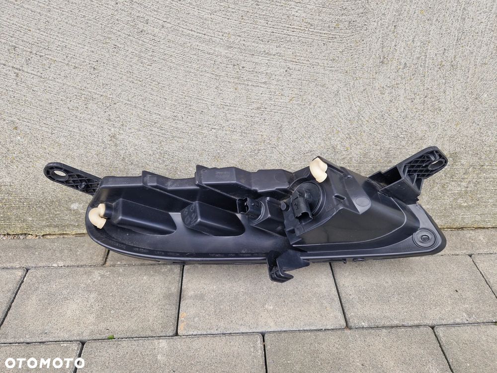 LAMPA DZIENNA LEWA CITROEN C3 III LIFT 2020-- LED - 3