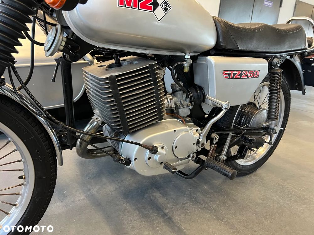 MZ ETZ - 14