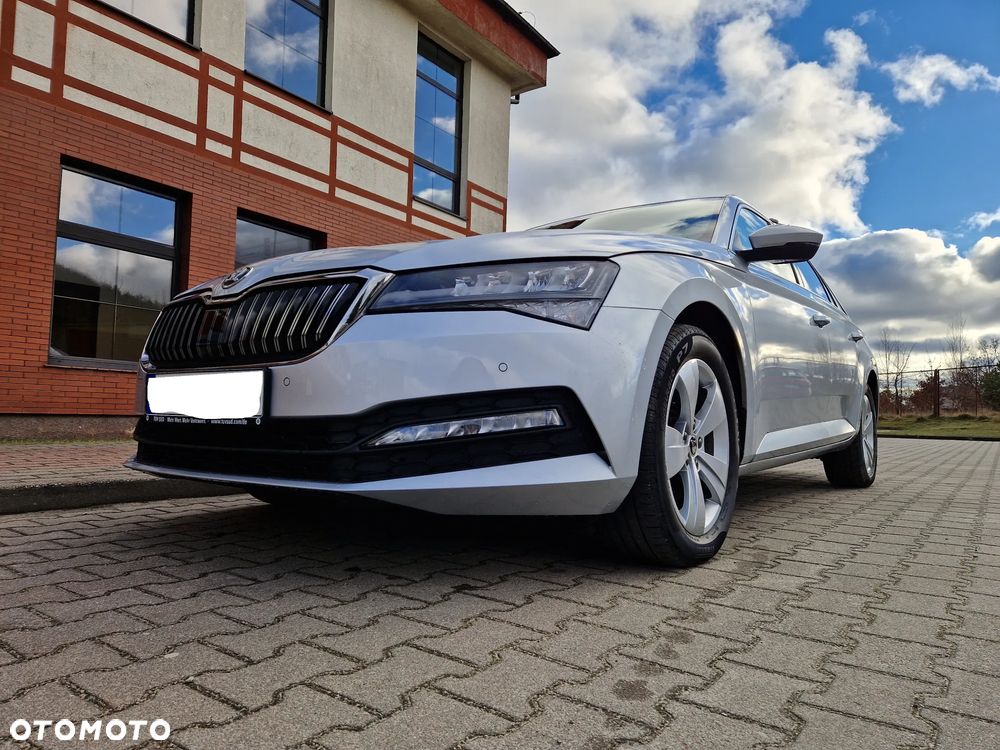 Skoda Superb 2.0 TDI DSG Style - 2