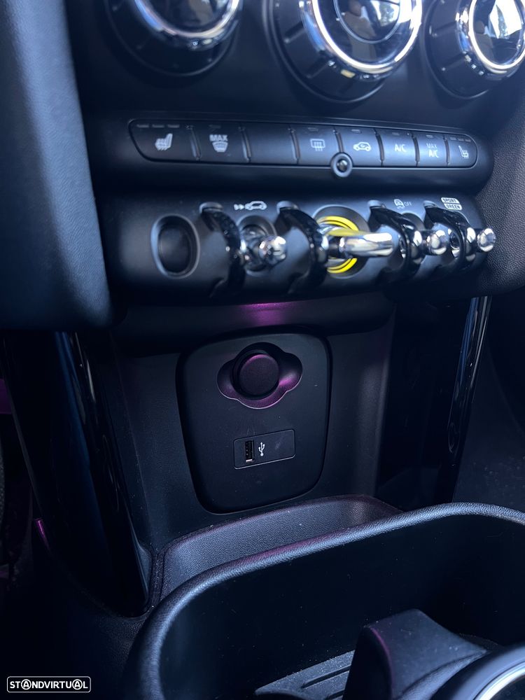 MINI 3 Portas Cooper SE Resolute Edition - 11
