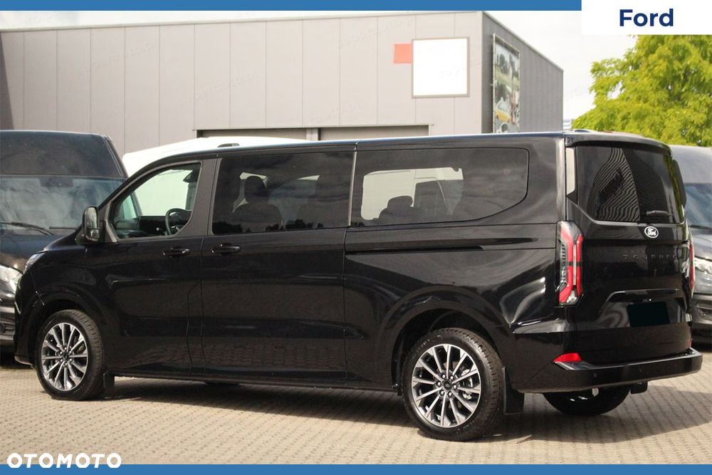 Ford Tourneo Custom - 6