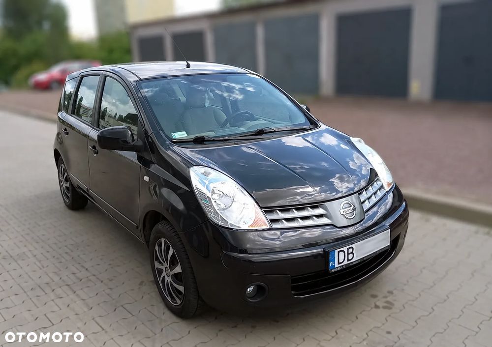 Nissan Note - 1