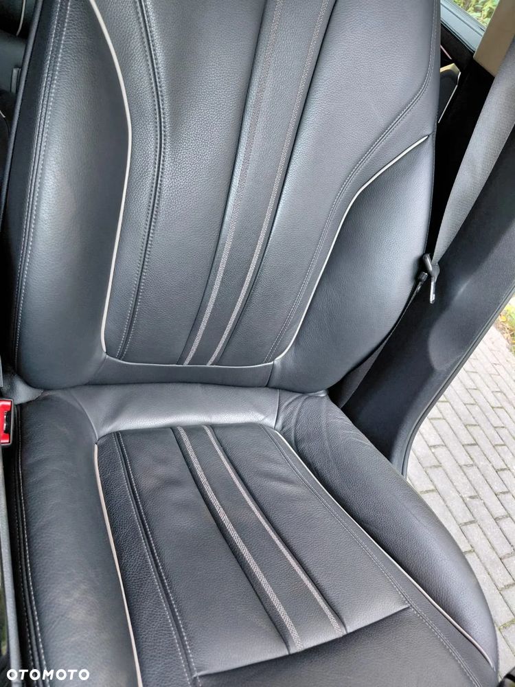 BMW Seria 5 520d Luxury Line - 8