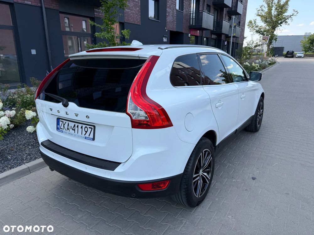 Volvo XC 60 D4 Geartronic Summum - 2