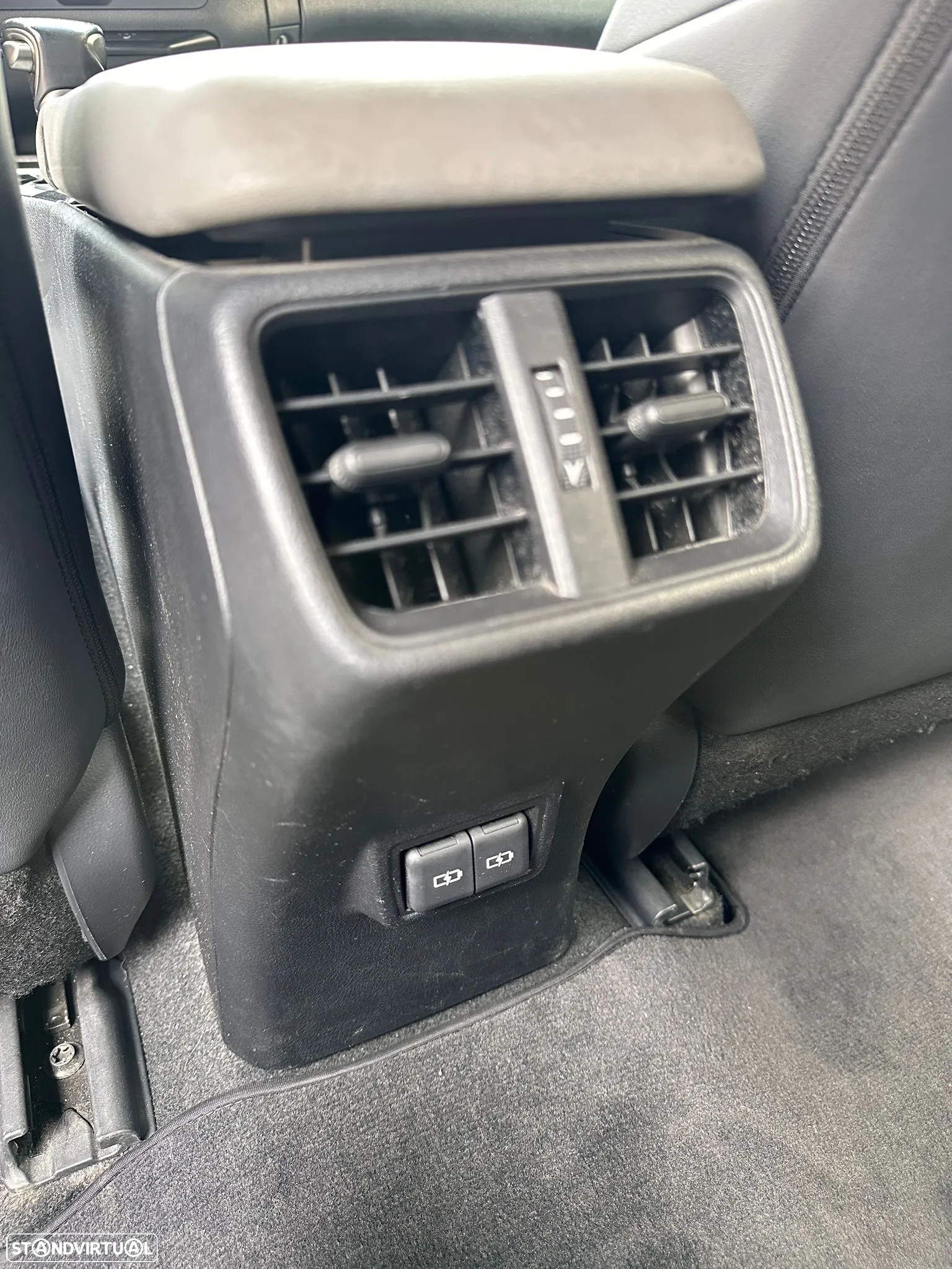 Lexus UX 250h Special Edition (LCA) - 13