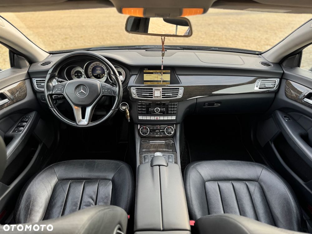 Mercedes-Benz CLS 350 CDI BlueEff - 26