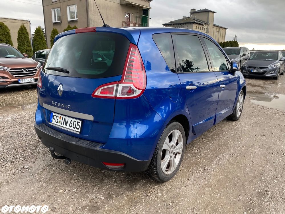 Renault Scenic 1.6 16V 110 Dynamique - 14