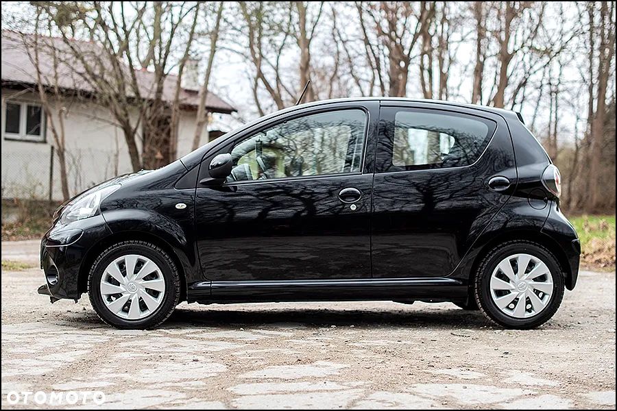 Toyota Aygo - 10