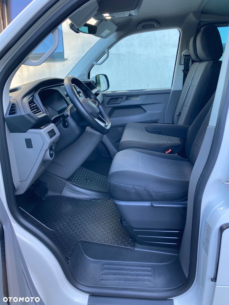 Volkswagen Transporter T6.1 - 14