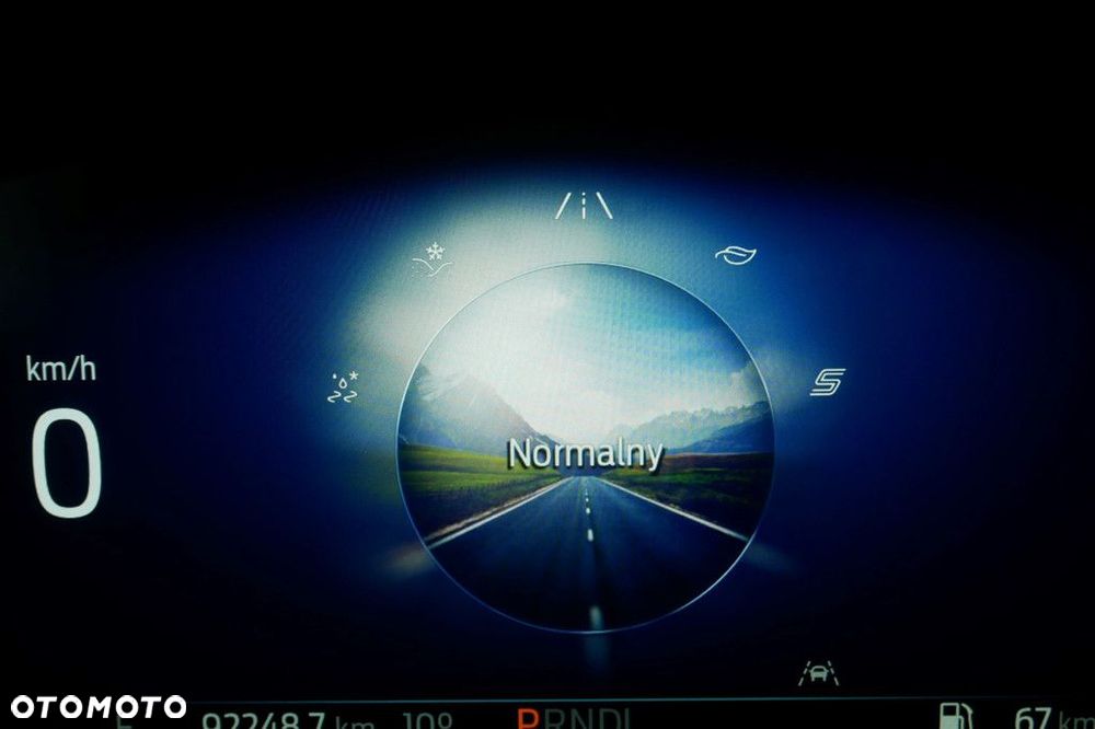 Ford Kuga 2.5 FHEV FWD ST-Line eCVT - 22