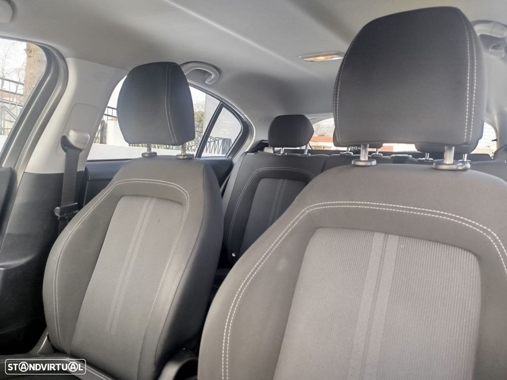 Fiat Tipo 1.3 M-Jet Easy - 29