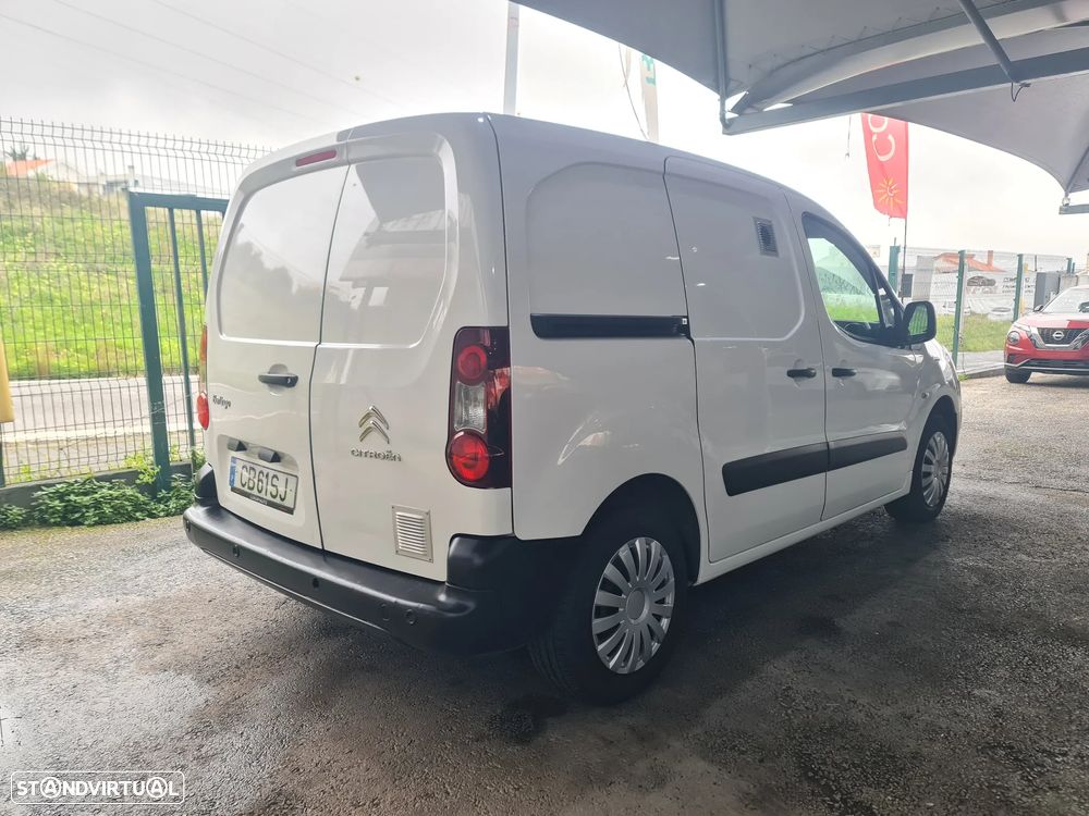 Citroën BERLINGO 1.6Hdi 100CV * 3lug/ GPS/Ac/ c/IVA dedutível * - 6