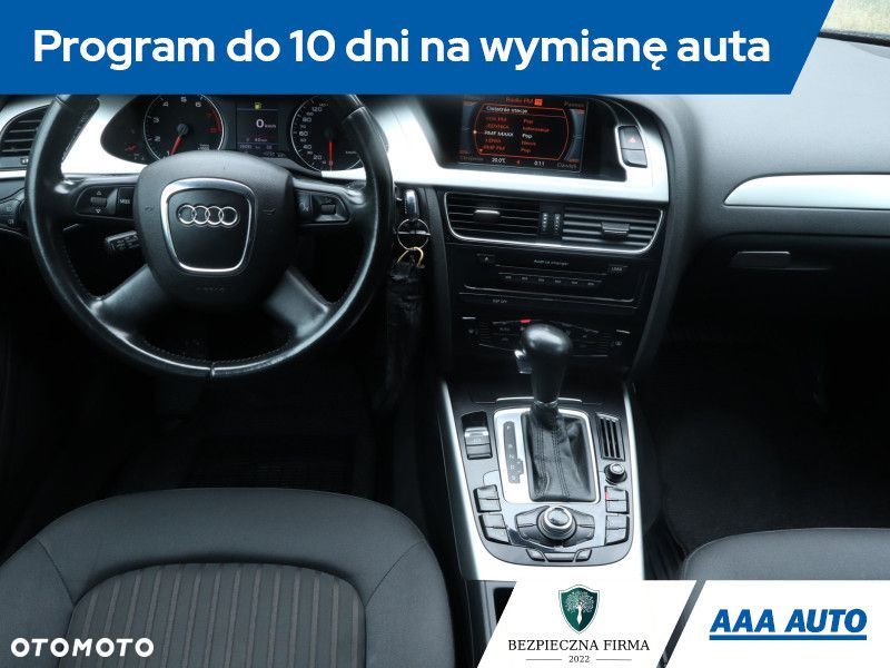 Audi A4 Avant - 9