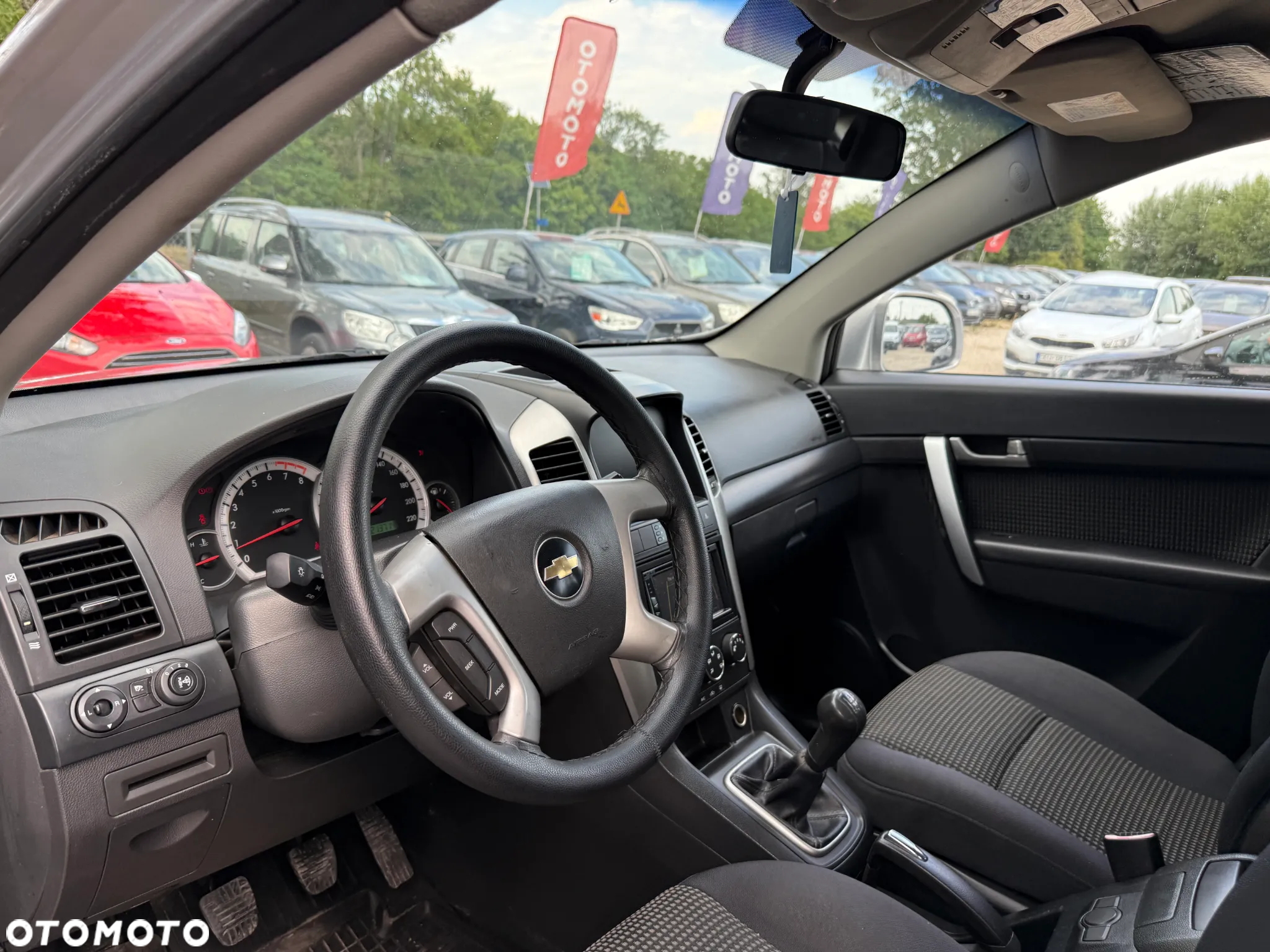 Chevrolet Captiva 2.4 2WD 7 Sitzer LS Family Edition - 23