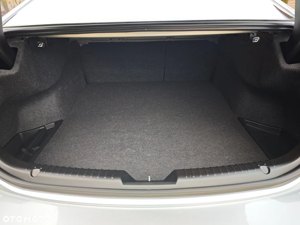 Mazda 6 SKYACTIV-D 175 i-ELOOP Sports-Line - 19