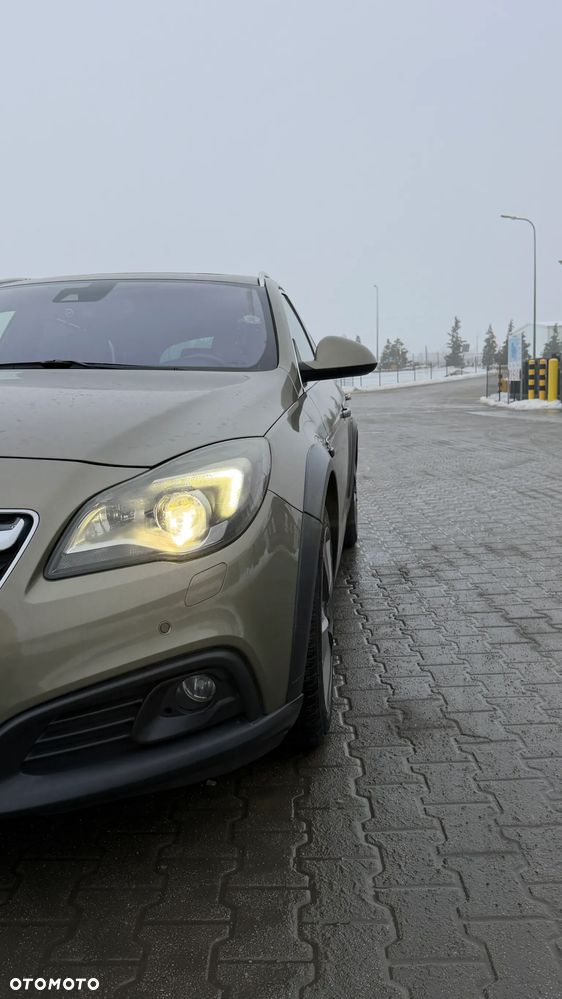 Opel Insignia 2.0 Bi Turbo CDTI 4x4 - 6