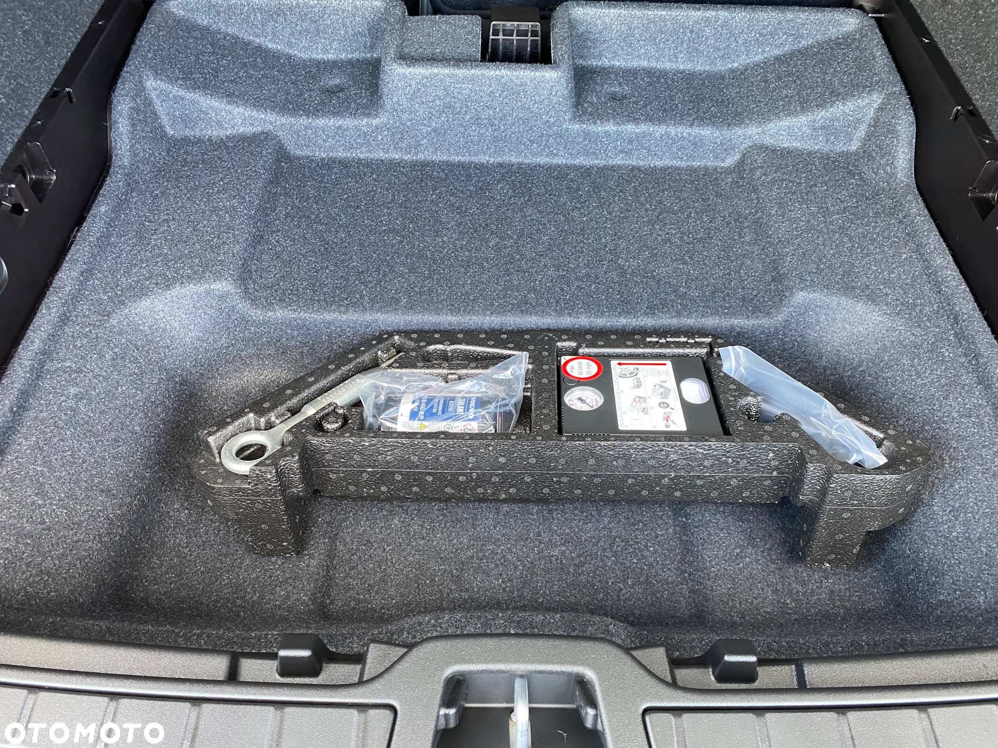 Volvo XC 40 - 31