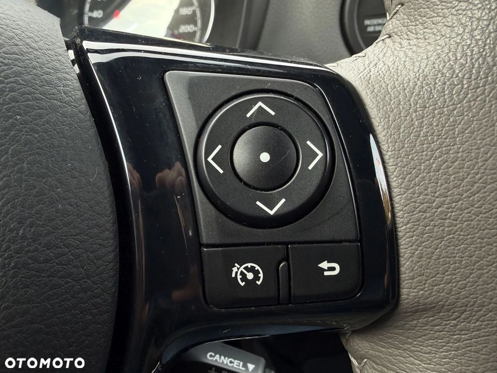Toyota Yaris 1.5 Selection - 19