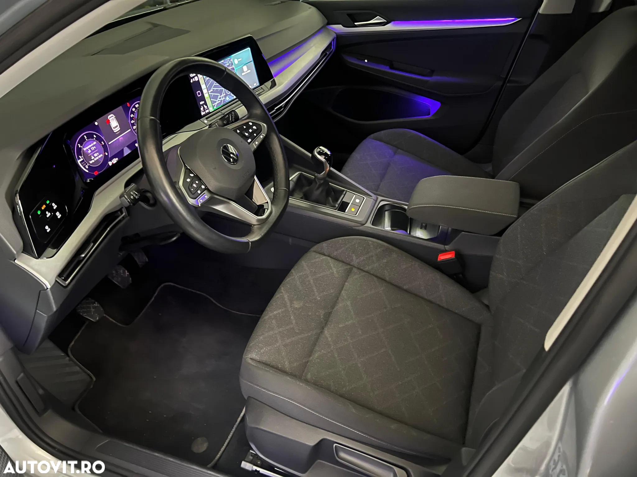 Volkswagen Golf - 15