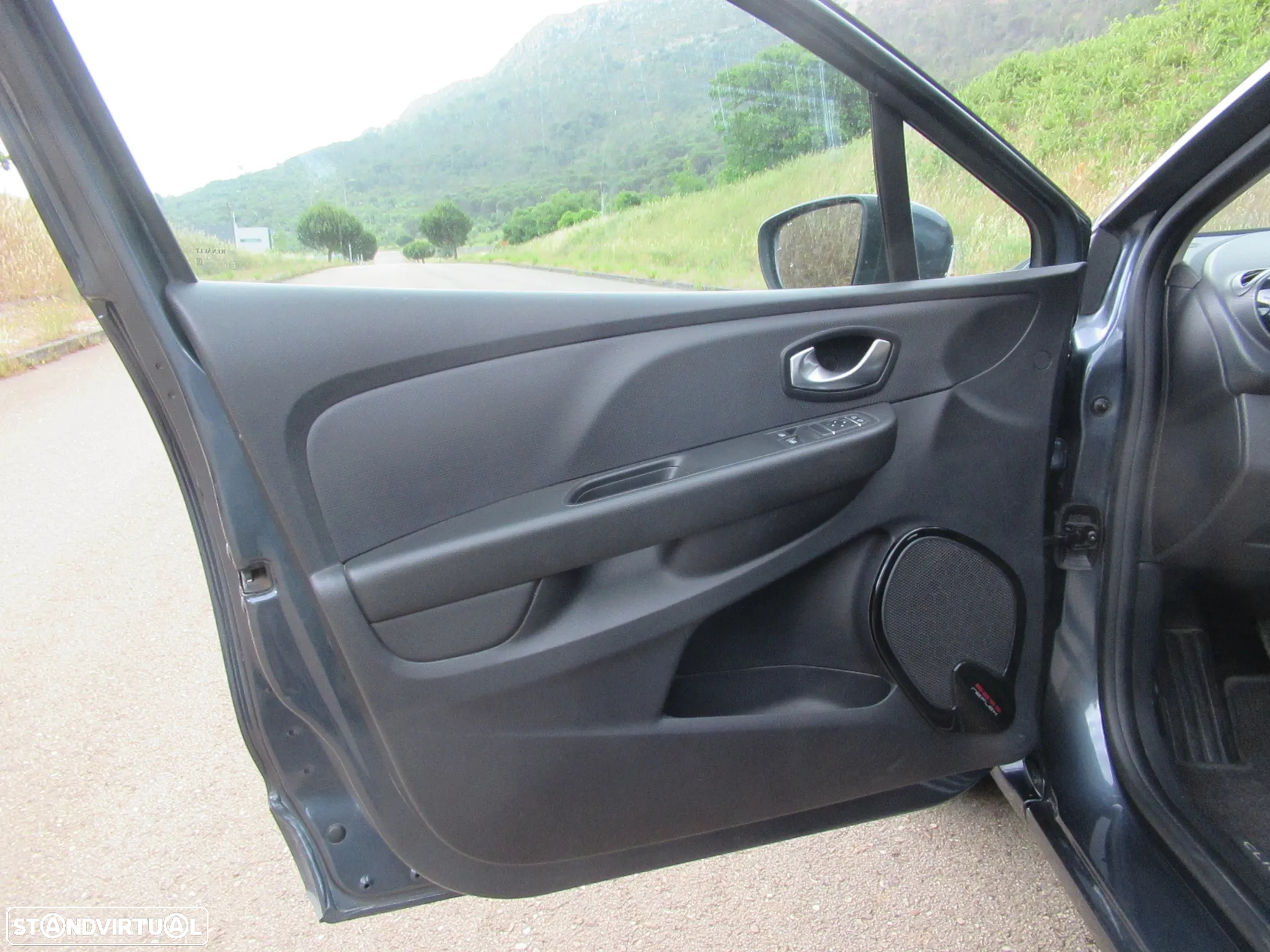 Renault Clio Sport Tourer Energy TCe 90 Business - 12
