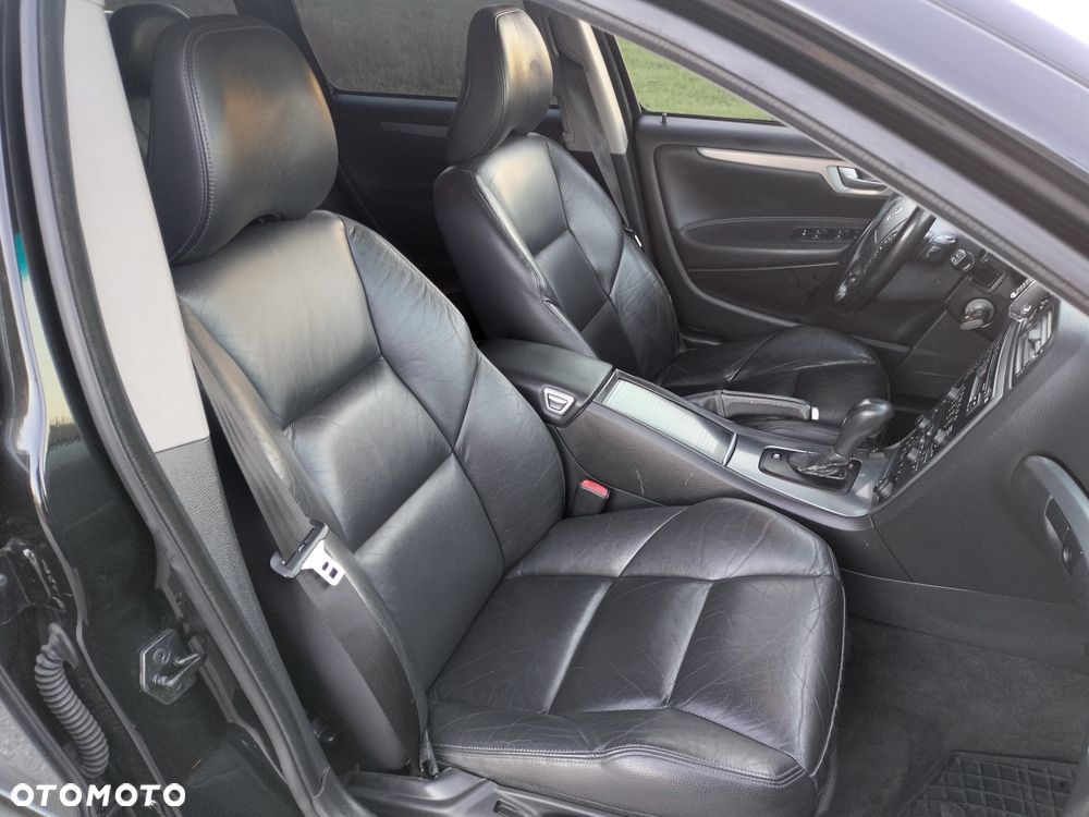 Volvo V70 - 8