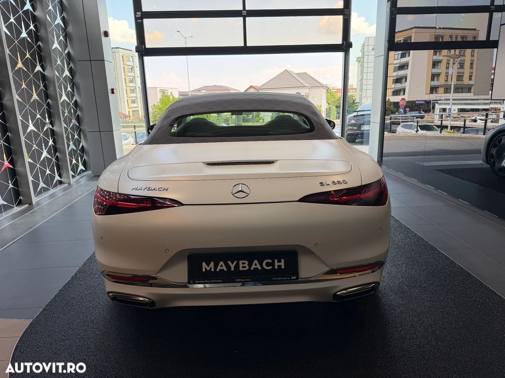 Mercedes-Benz SL 680 Maybach Monogram Series - 5