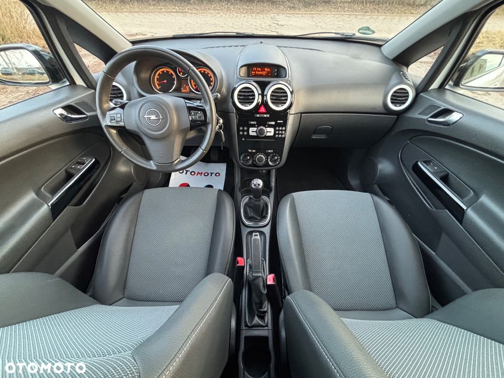 Opel Corsa 1.2 16V Limited Edition - 27