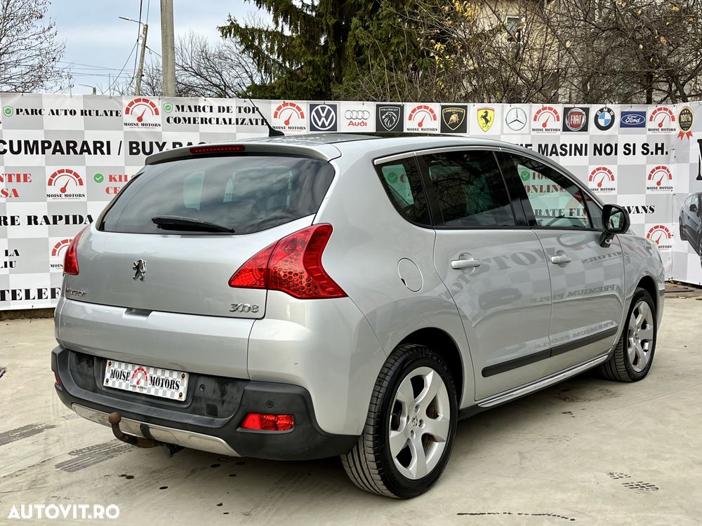 Peugeot 3008 155 THP Premium - 4