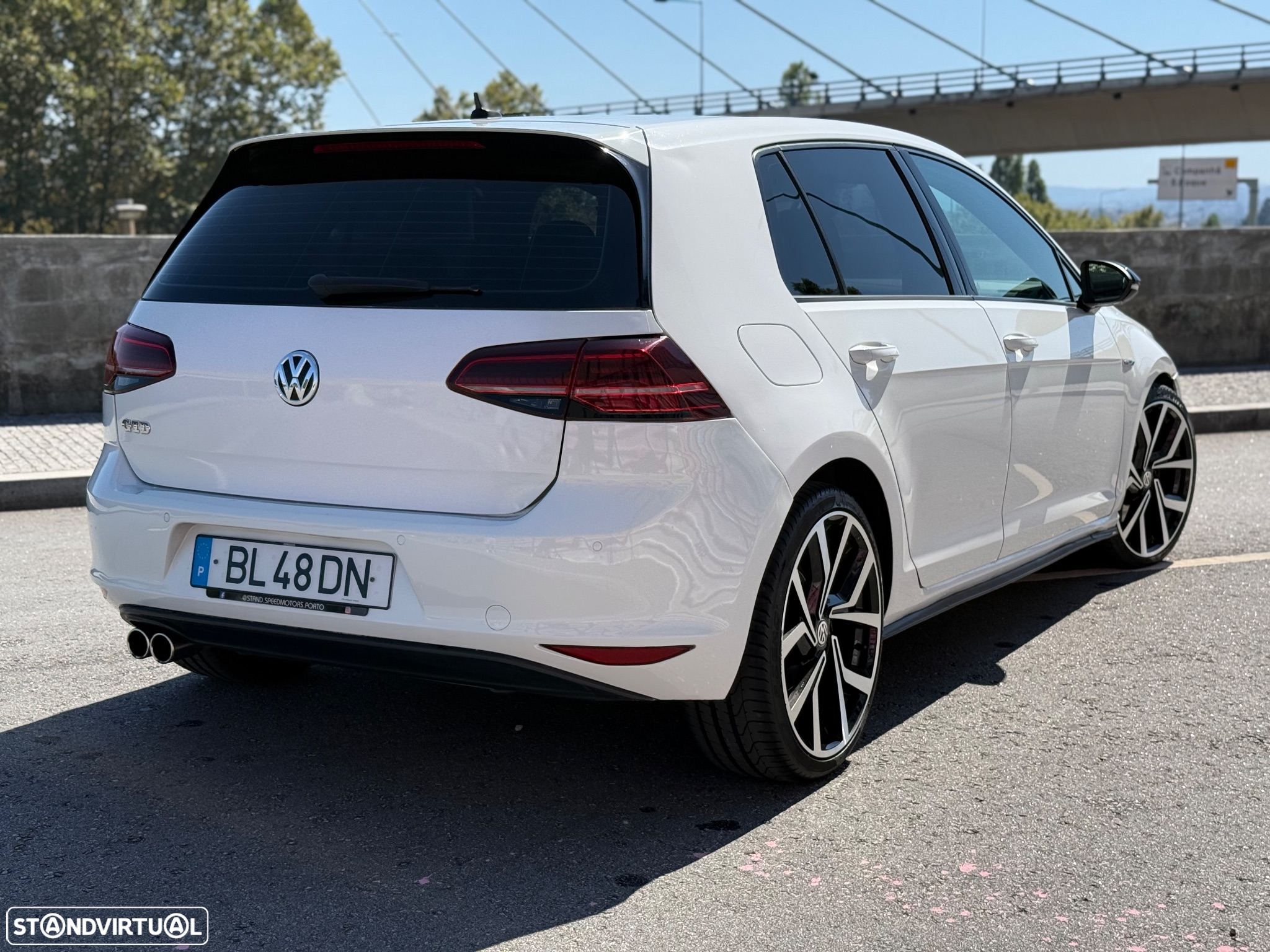 VW Golf 2.0 TDi GTD DSG - 3