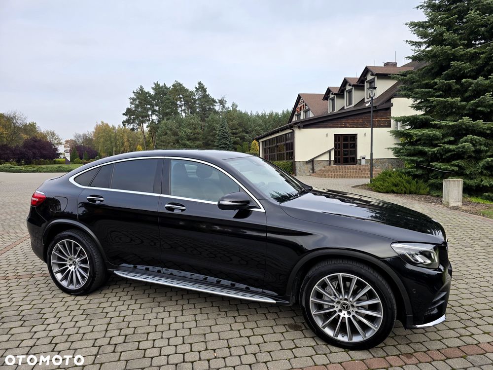 Mercedes-Benz GLC 250 d Coupe 4Matic 9G-TRONIC AMG Line - 12