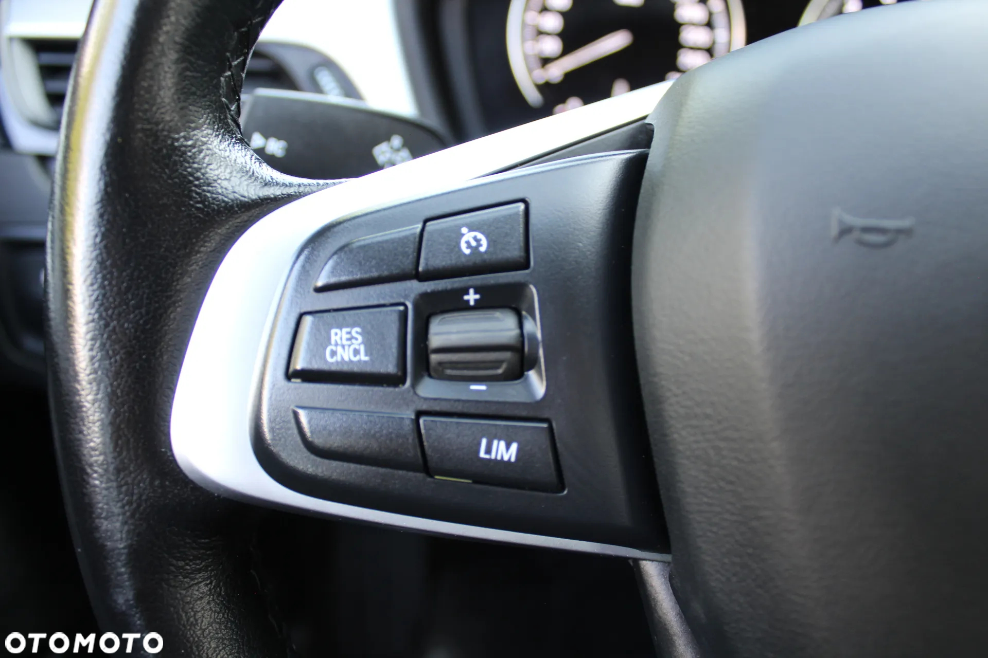 BMW X1 xDrive20i Advantage sport - 21