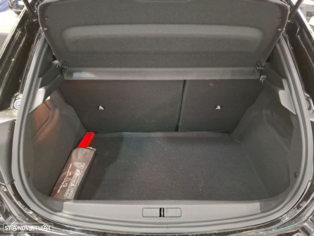 Peugeot 208 1.2 Hybrid Allure e-DCS6 - 7