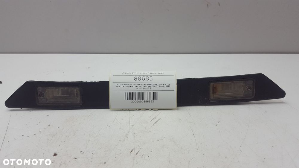 KLAMKA KLAPY BAGAZNIKA LISTWA AUDI Q7 2007 - 2