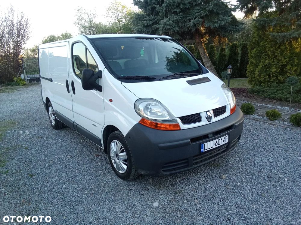 Renault Trafic - 1