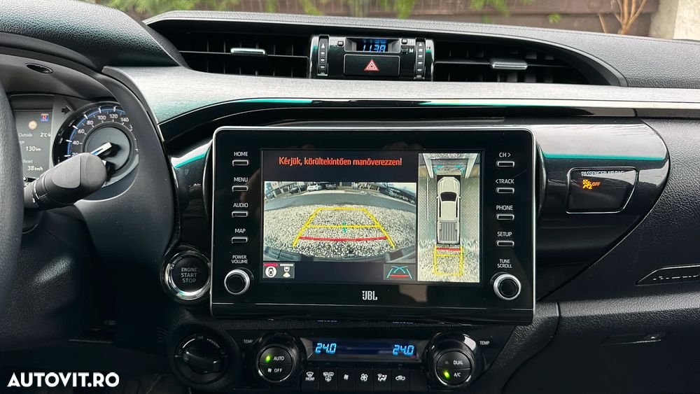 Toyota Hilux 2.8D 204CP 4x4 Double Cab AT Invincible Color Edition - 28