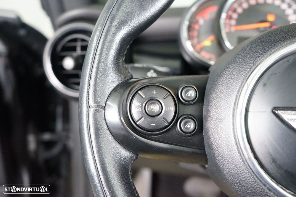 MINI Cabrio Cooper D Aut. - 24