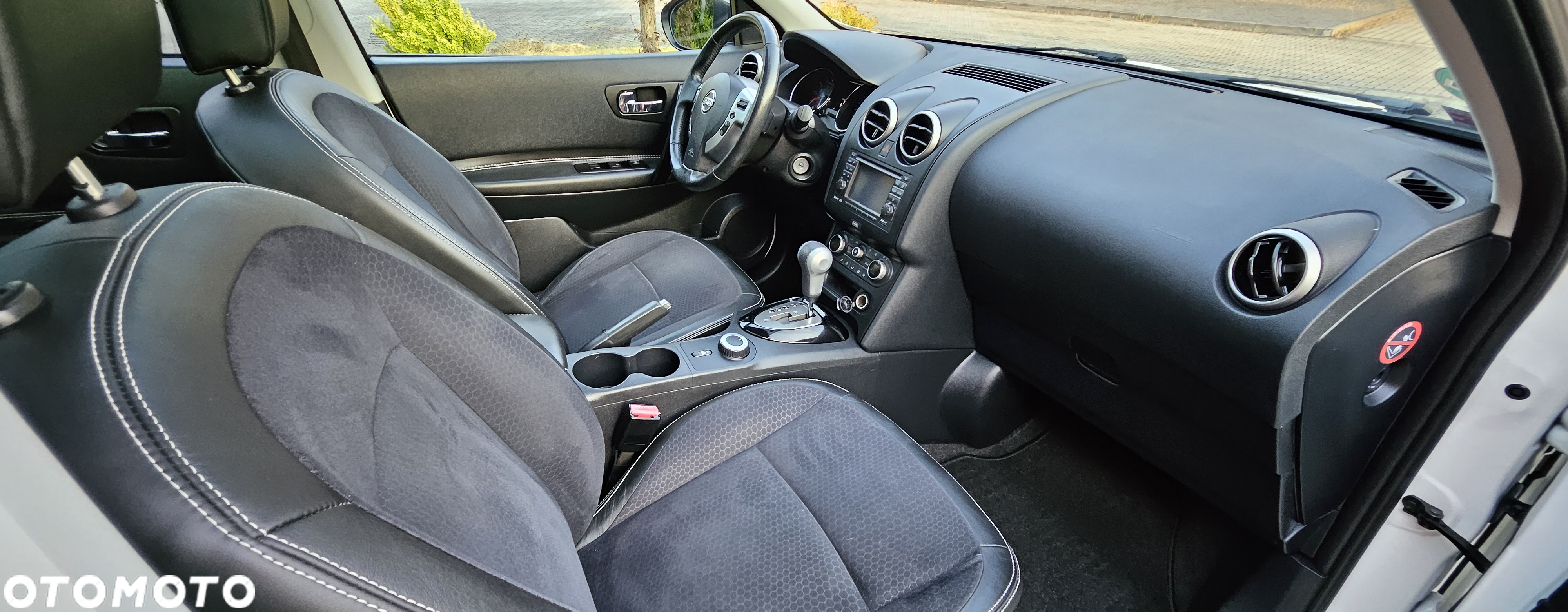 Nissan Qashqai 2.0 4 x 4 CVT tekna - 14