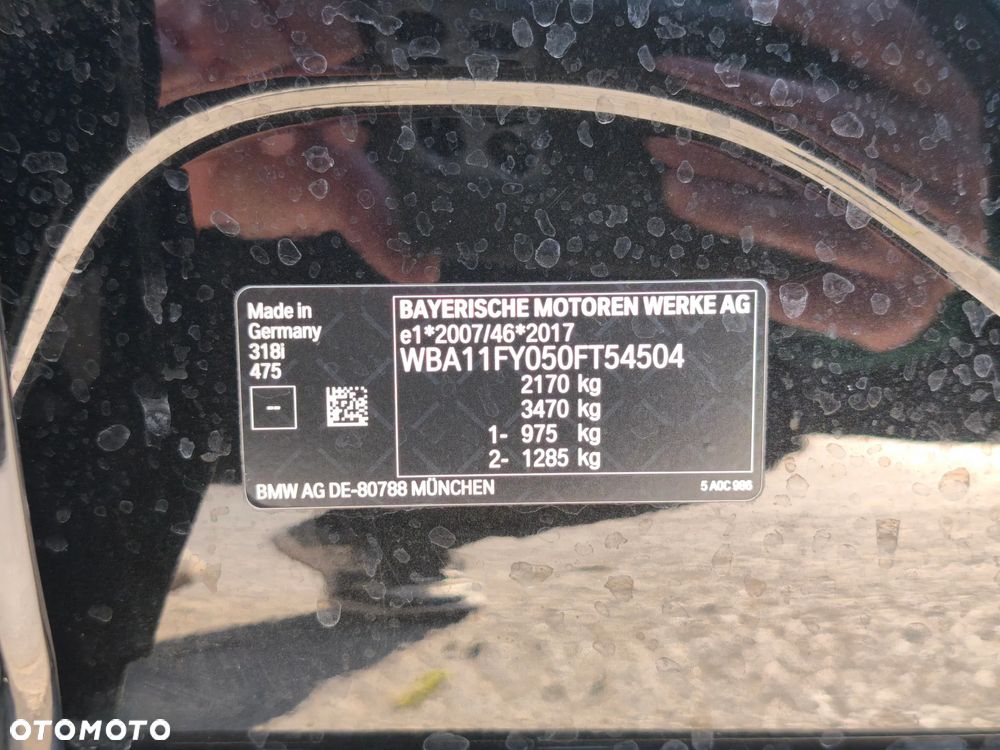 BMW Seria 3 318i Advantage - 40