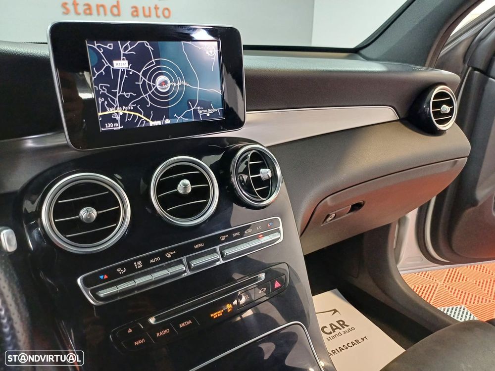 Mercedes-Benz GLC 220 - 19