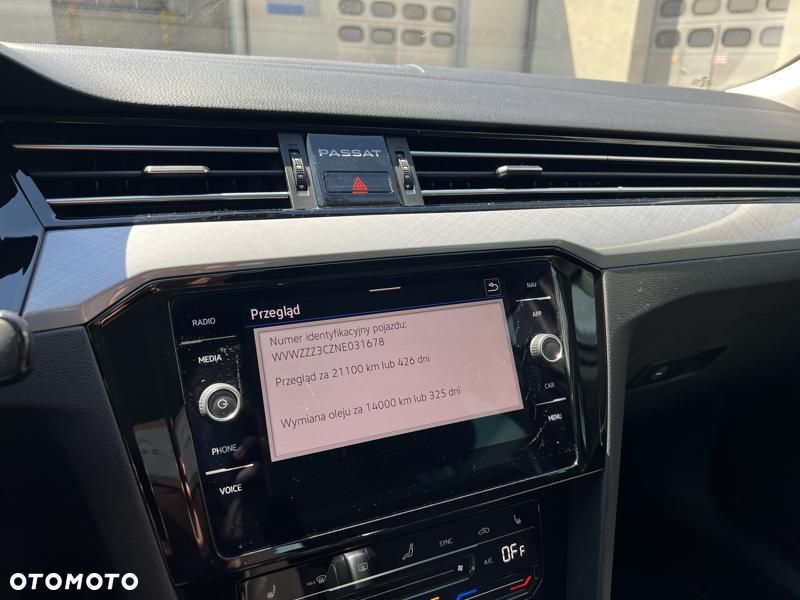 Volkswagen Passat Variant 2.0 TDI EVO Business DSG - 14