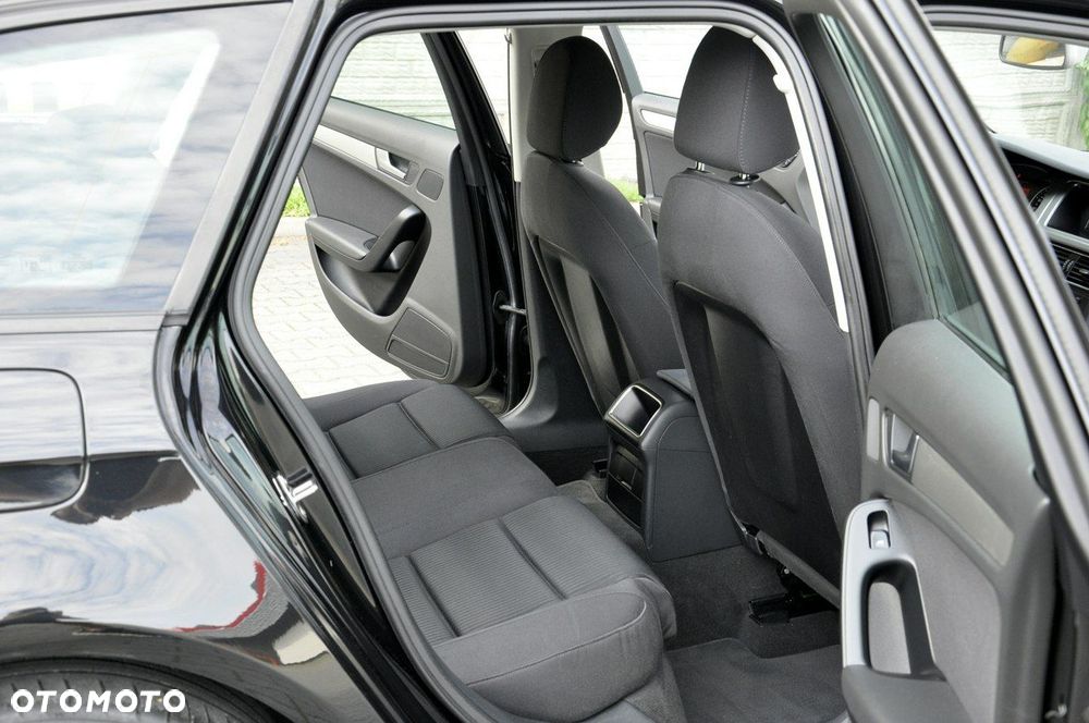 Audi A4 - 40