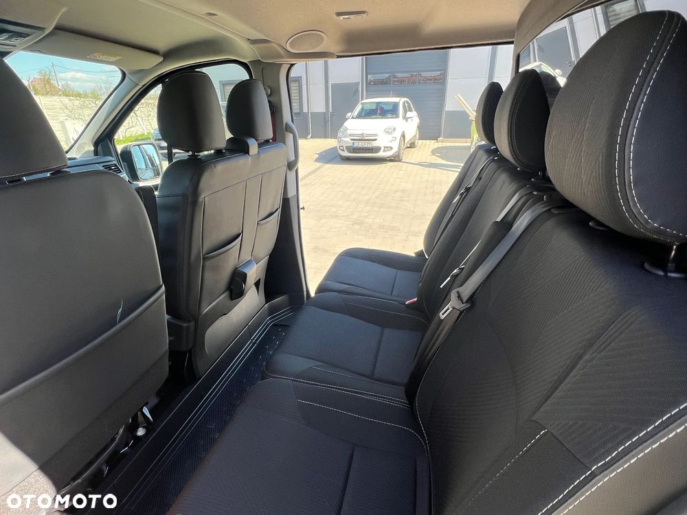 Renault Trafic Grand 2.0 dCi EDC - 19