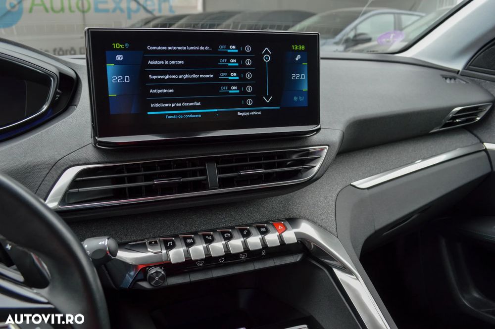 Peugeot 3008 225 e-EAT8 Allure Pack - 24