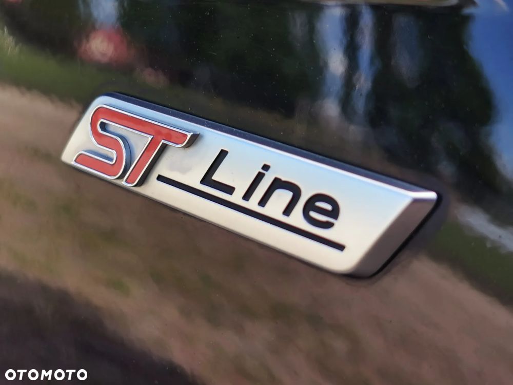 Ford Focus 1.5 EcoBoost STart-Stopp-System ST-LINE - 19