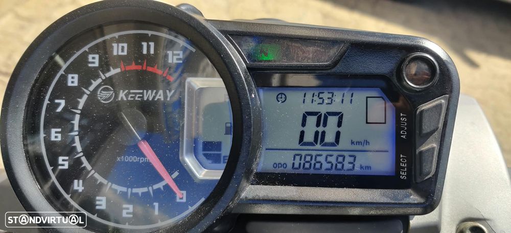 Keeway RKV 125 - 12