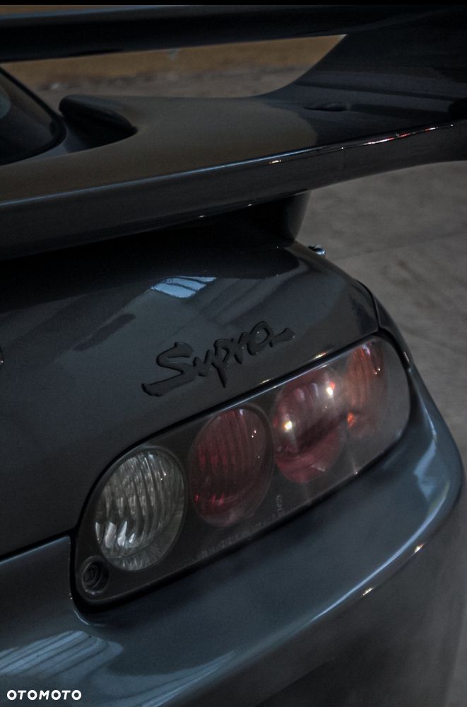 Toyota Supra - 10