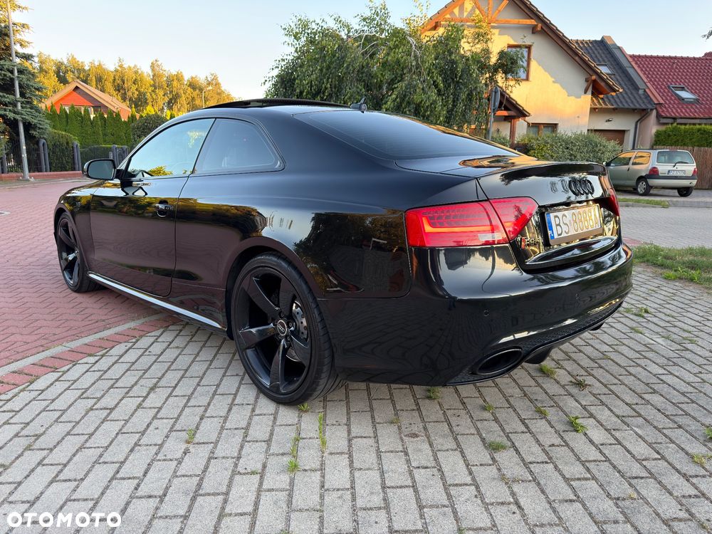 Audi RS5 Coupé Standard - 14